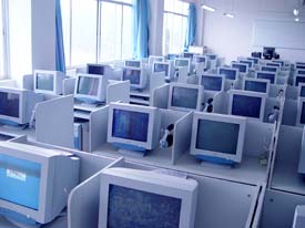 計(jì)算機(jī)房維護(hù)服務(wù) 確保數(shù)字心臟穩(wěn)定跳動